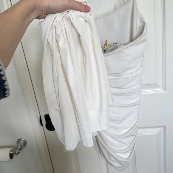 White Eliatt dress. Worn once - Picture 6 of 7